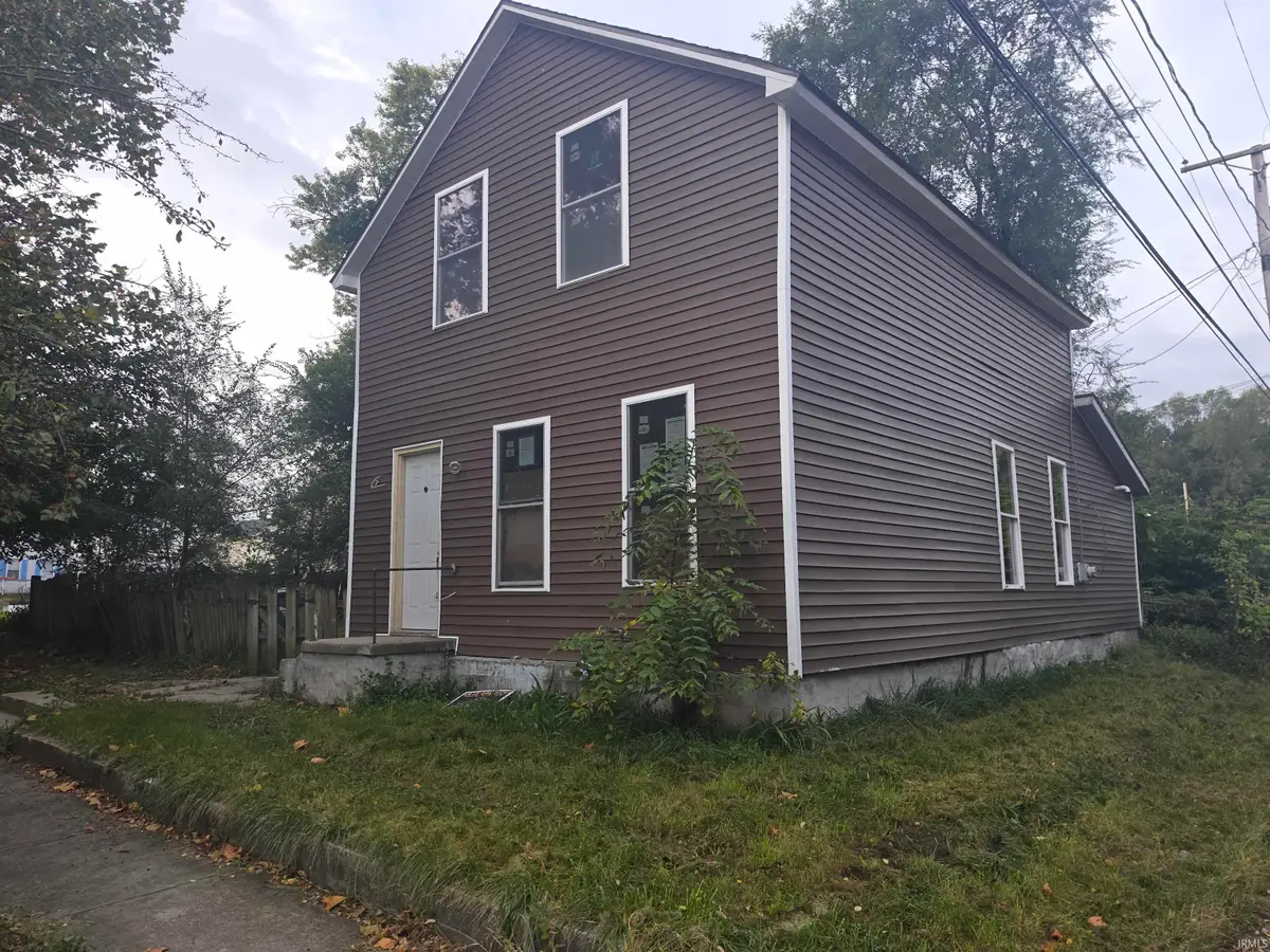 517 9th Street, Elkhart, IN 46516 - #1