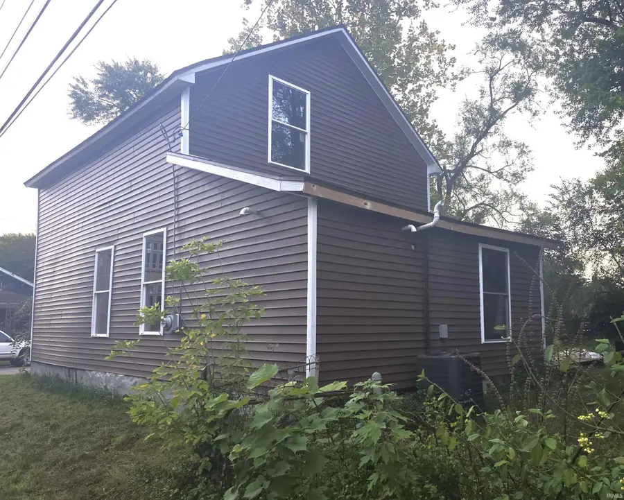 517 9th Street, Elkhart, IN 46516 - #3