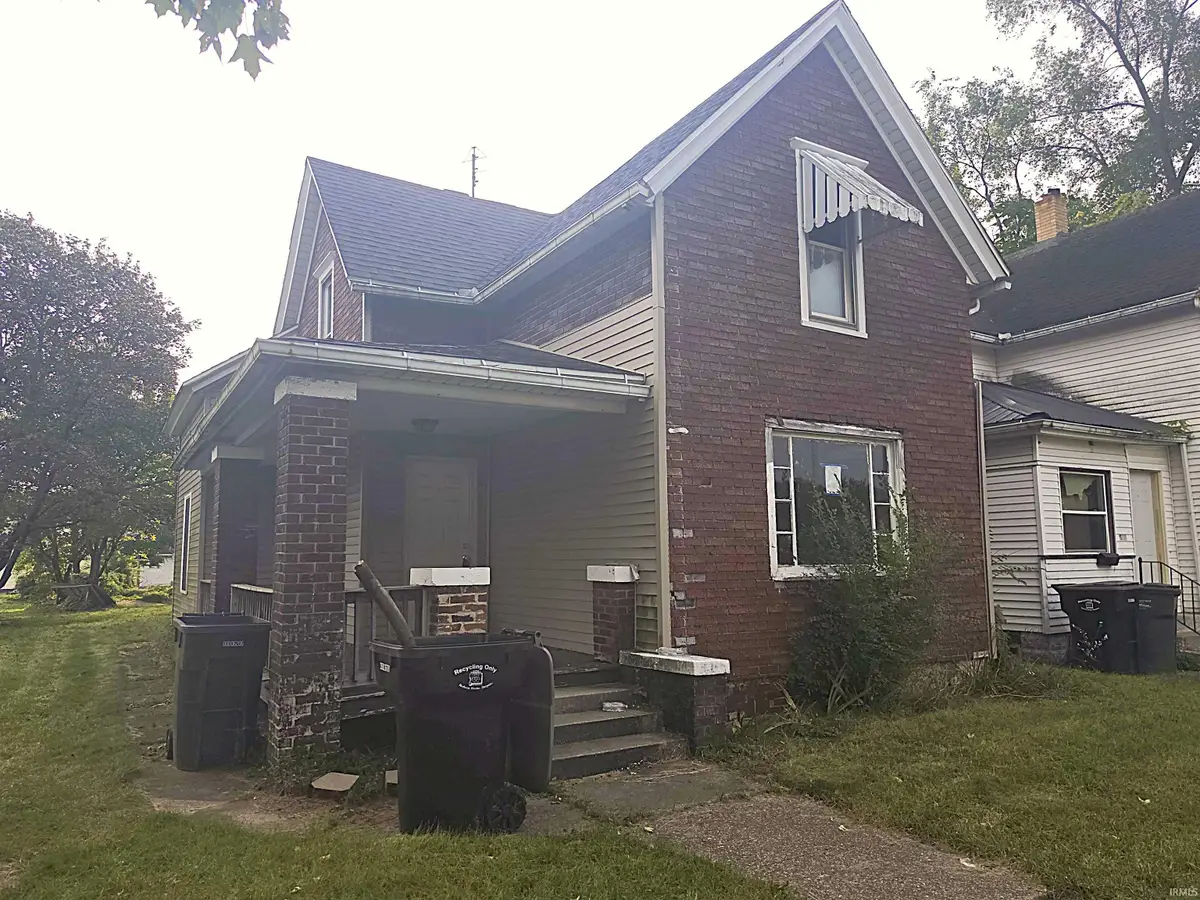 518 Johnson Street, South Bend, IN 46628 - #1