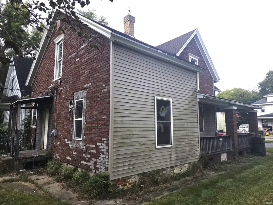 518 Johnson Street, South Bend, IN 46628 - #3