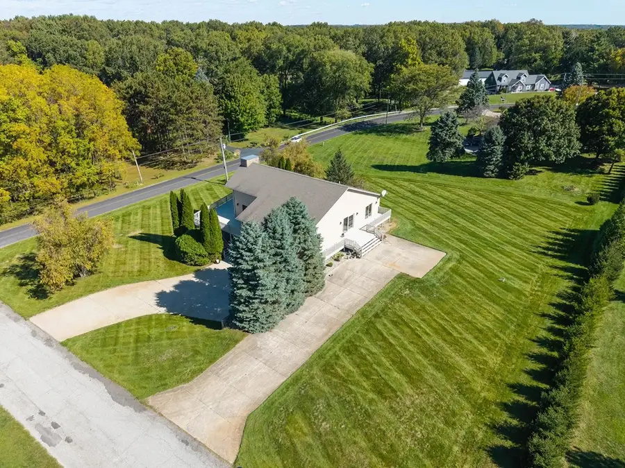 1740 N 395 W, Angola, IN 46703 - #3