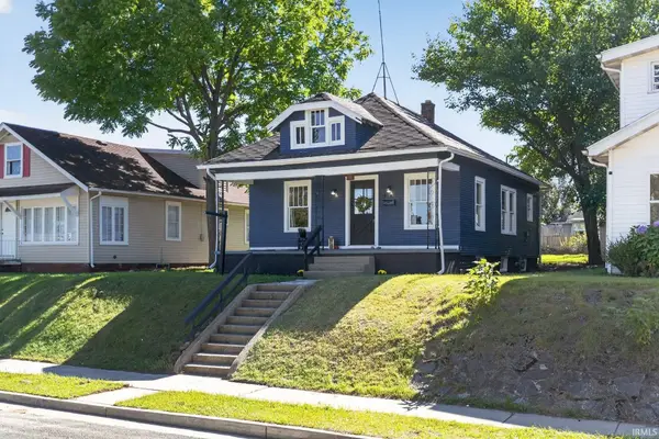 414 E Fairview Avenue, South Bend, IN 46614
