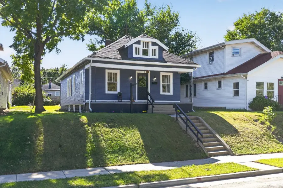 414 E Fairview Avenue, South Bend, IN 46614 - #3