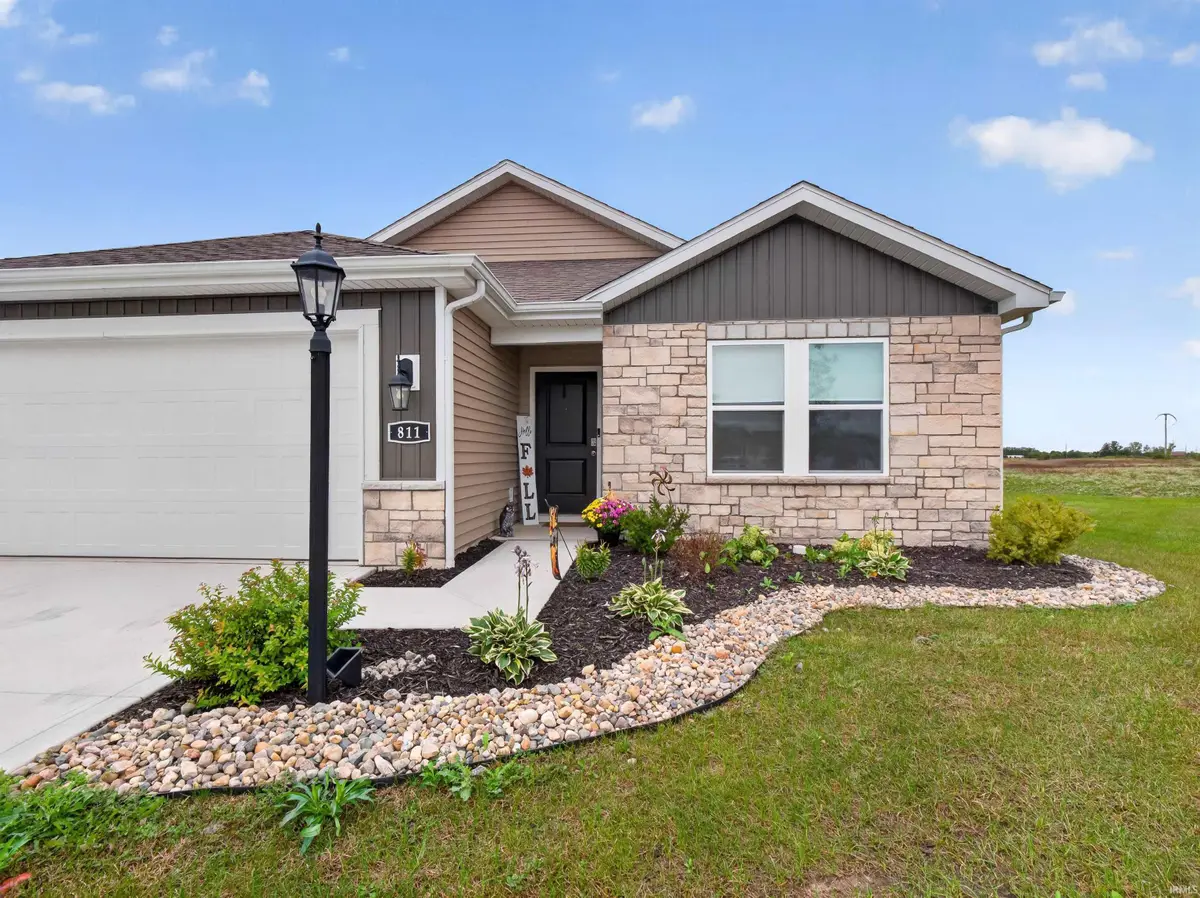 811 Pleasant Hill Place, Fort Wayne, IN 46818 - #1