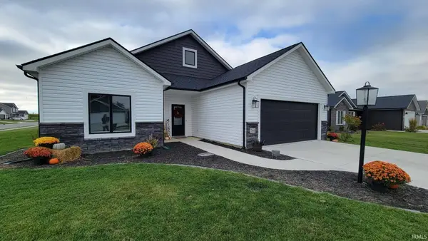 760 Waxwing Court, Roanoke, IN 46714