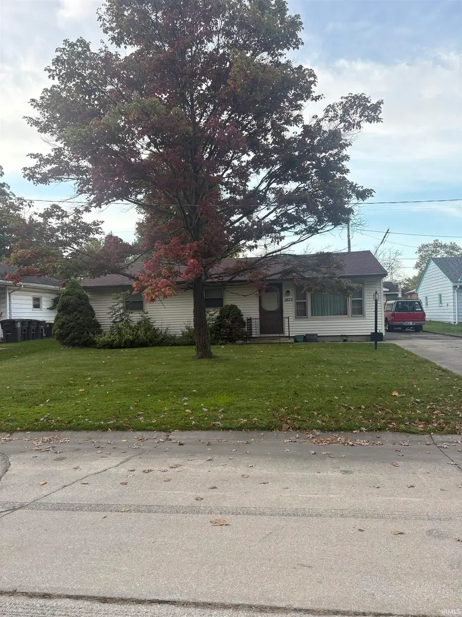 2822 Glenwood Avenue, Fort Wayne, IN 46805 - #2