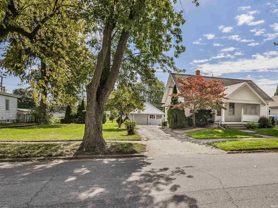 1152 Hartzell Street, New Haven, IN 46774 - #2