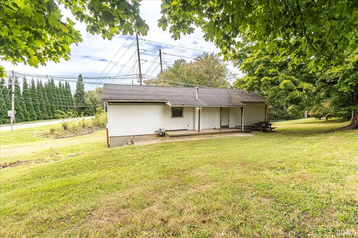 948 Outer Gray Street, Newburgh, IN 47630 - #1