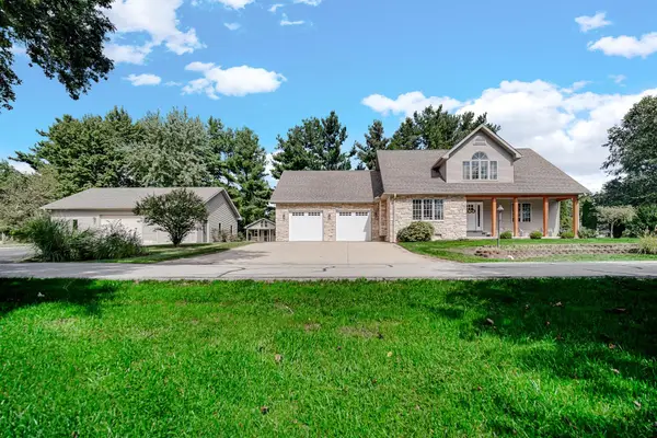 18174 Hiawatha Trail, Plymouth, IN 46563