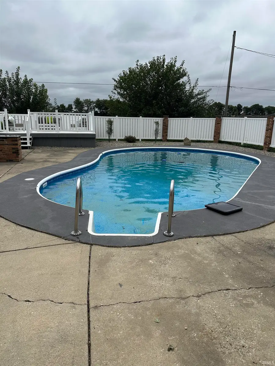 2137 W Broadway, Bunker Hill, IN 46914 - #2