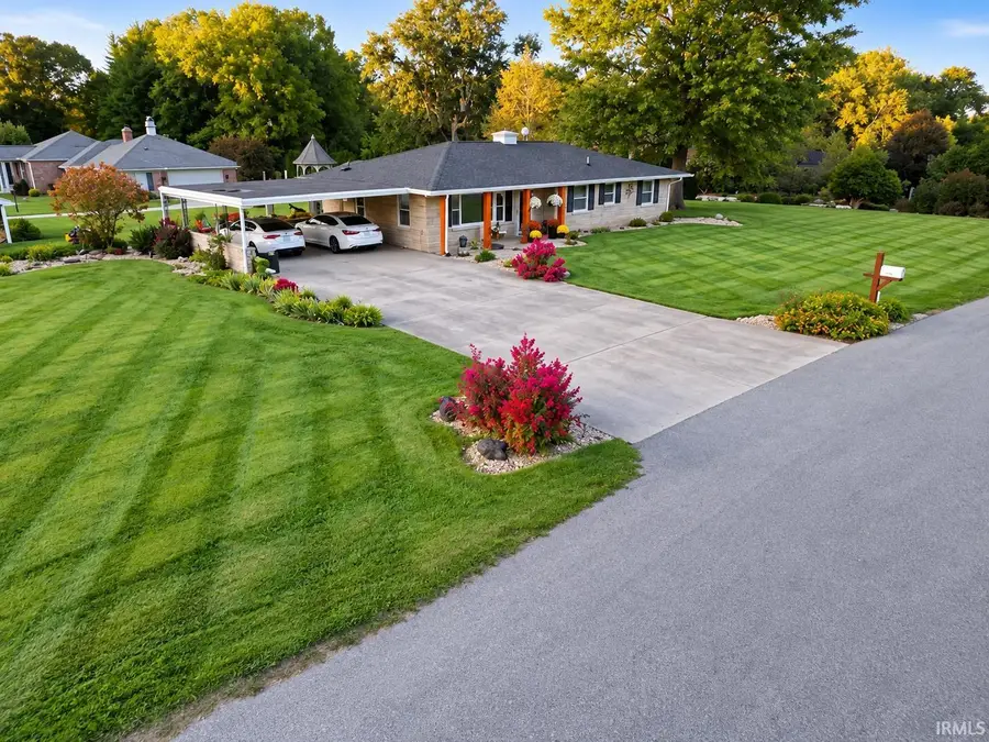 3021 Manor Drive, Vincennes, IN 47591 - #2