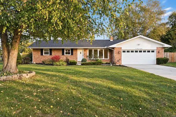 10136 Glen Lee Trail, Granger, IN 46530