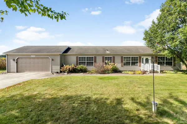8272 N 850 E, New Carlisle, IN 46552