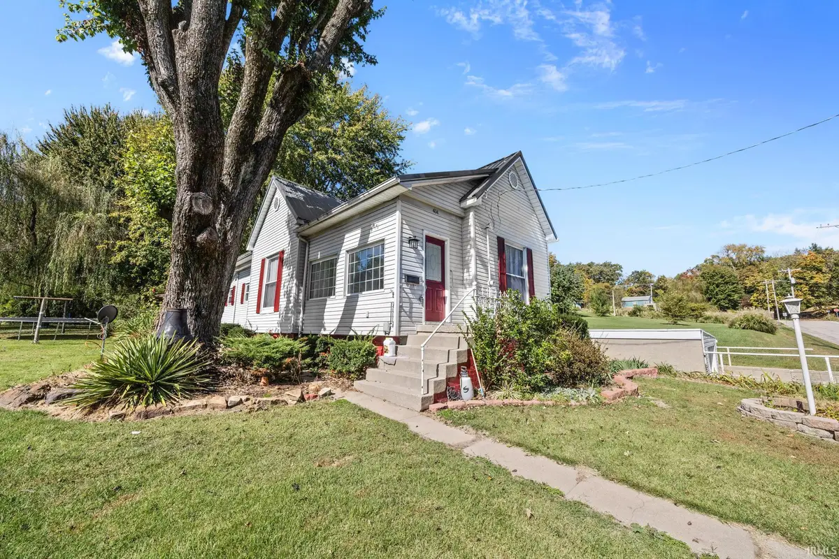 404 N Walnut Street, Huntingburg, IN 47542 - #1
