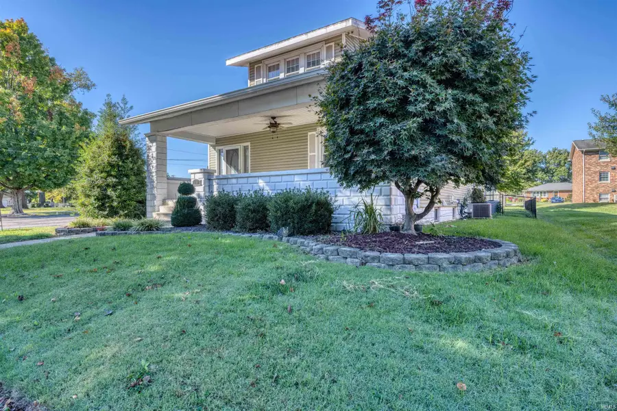 101 N West Street, Haubstadt, IN 47639 - #2