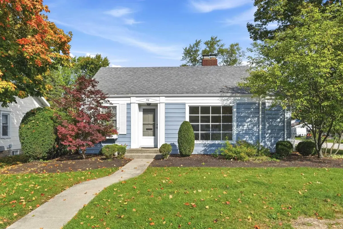 716 E. 3rd Street, Auburn, IN 46706 - #1