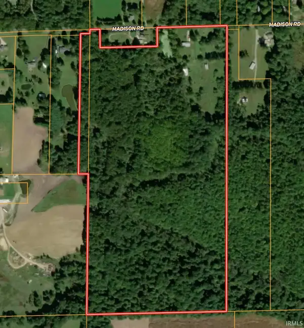 22652 Madison Road, South Bend, IN 46614