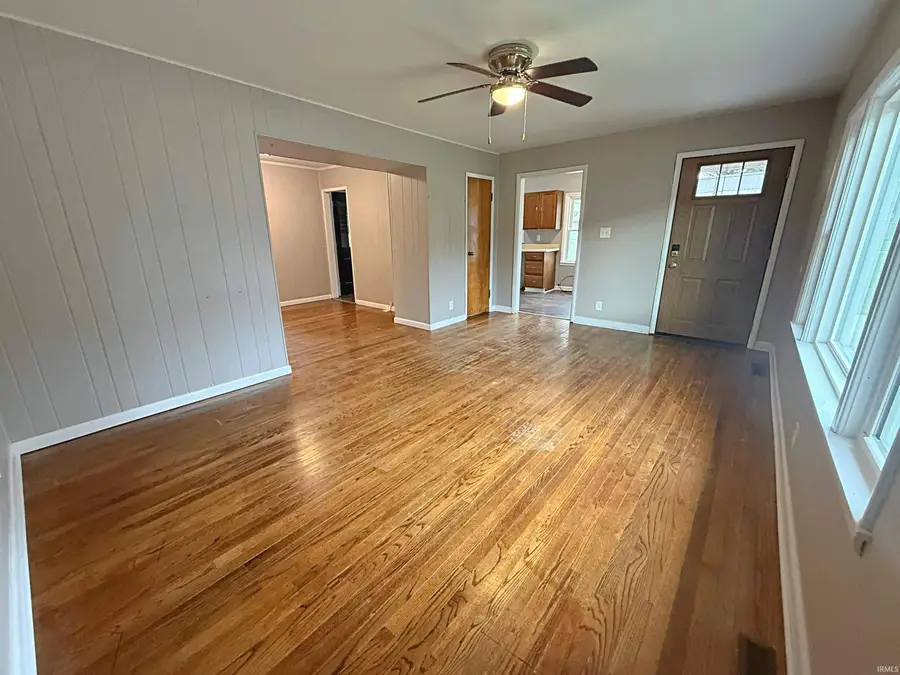 204 Poplar Street, Loogootee, IN 47553 - #2