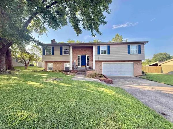7766 Owens Drive, Newburgh, IN 47630