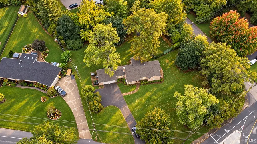 6811 Newburgh Road, Evansville, IN 47715 - #2