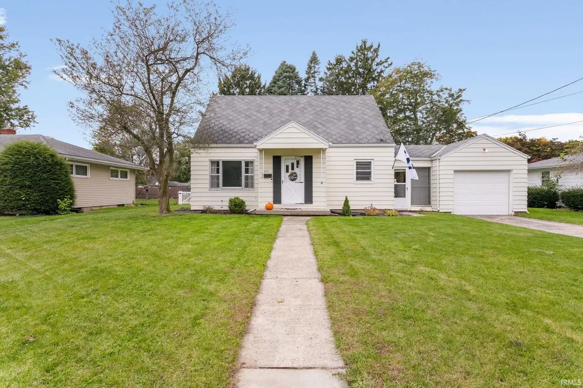 147 Riverview Avenue, Elkhart, IN 46516 - #1