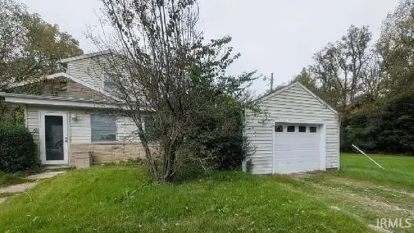 2128 S Manville Road, Muncie, IN 47302