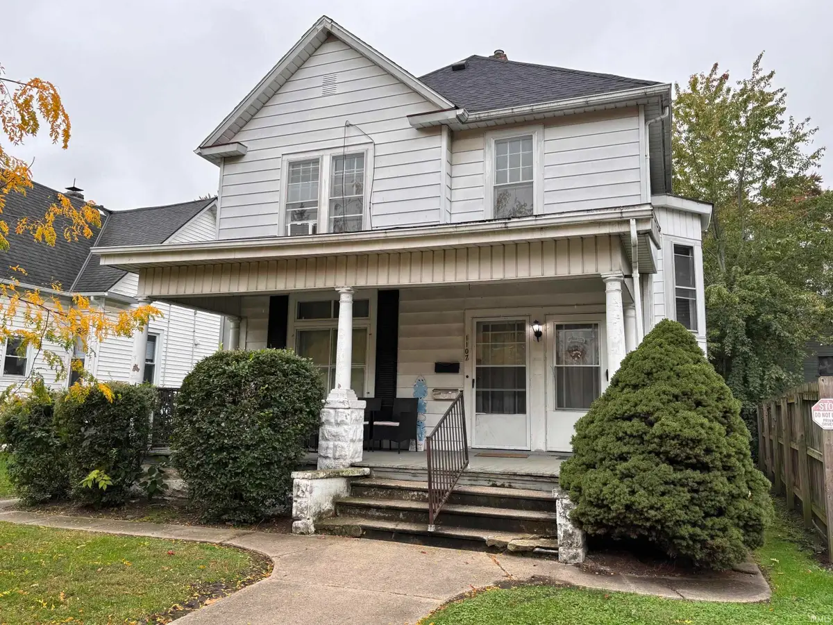 1107 Crescent Avenue, Fort Wayne, IN 46805 - #1