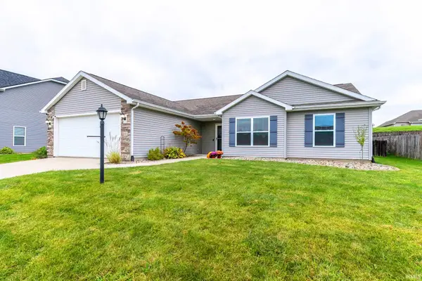 9018 Strathmore Lane, Fort Wayne, IN 46818