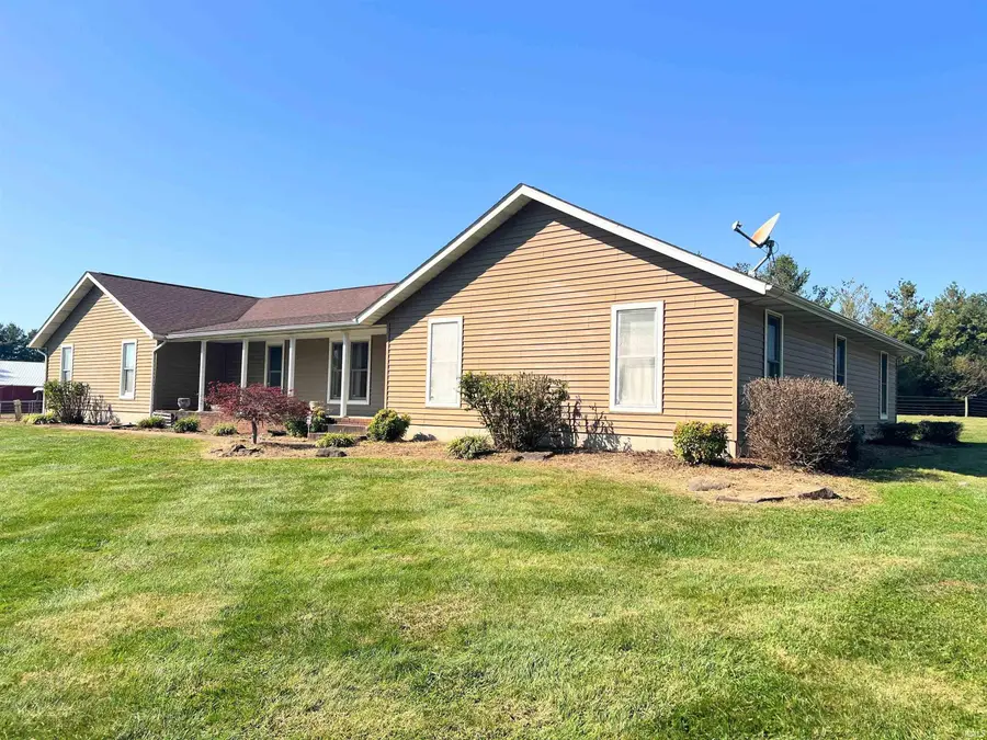 560 E 150 N Road, Washington, IN 47501 - #3