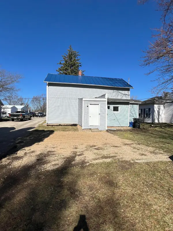410 Chicago Street, Columbia City, IN 46725