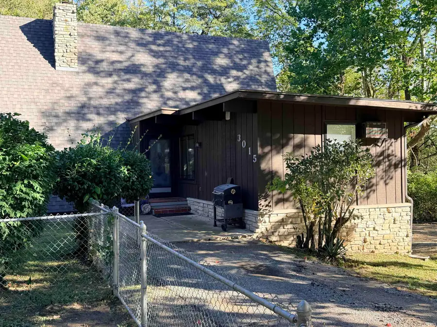 3015 Valleyview Drive, Logansport, IN 46947 - #2