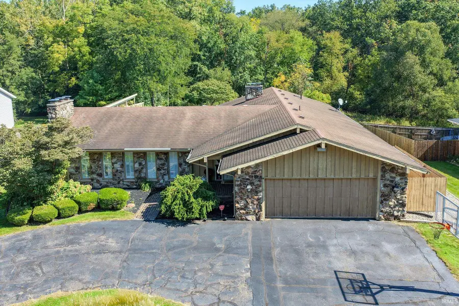 1816 Brookwood Drive, Elkhart, IN 46514 - #2