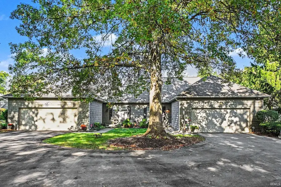 1309 E Erskine Manor Hill Drive, South Bend, IN 46614 - #2