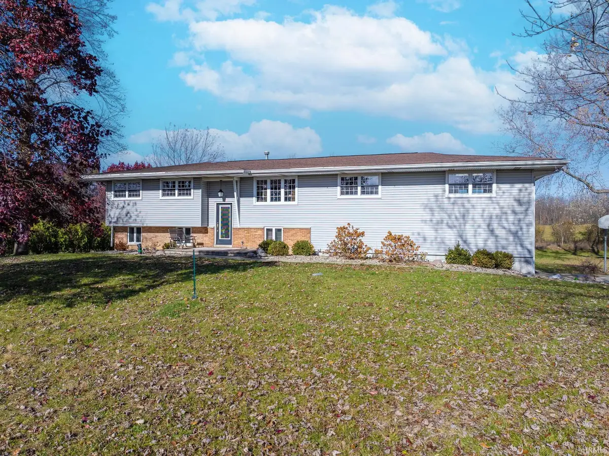 616 E 350 Road, Wabash, IN 46992 - #1