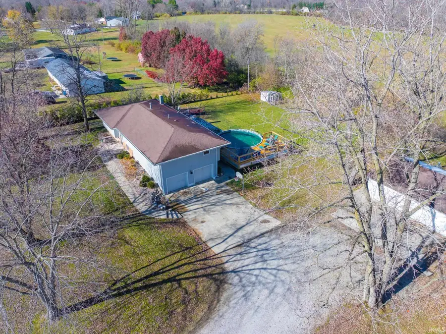 616 E 350 Road, Wabash, IN 46992 - #2