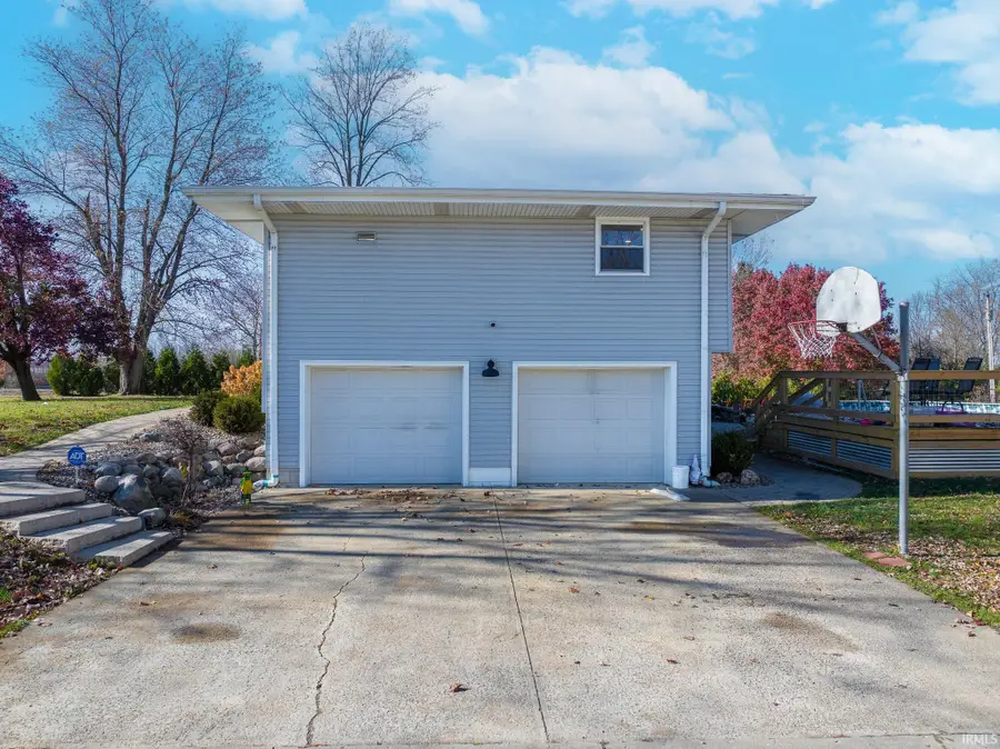 616 E 350 Road, Wabash, IN 46992 - #3