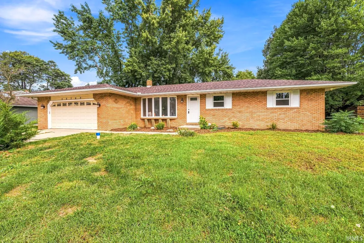 15747 Wagon Wheel N, Granger, IN 46530 - #1