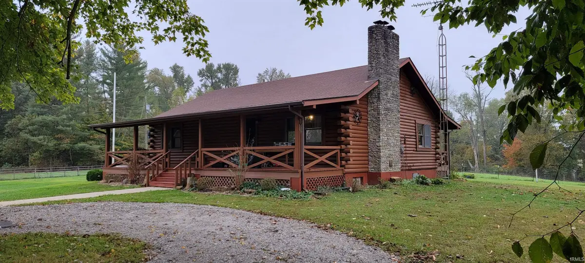 566 E Cutshall Road, Austin, IN 47102 - #1