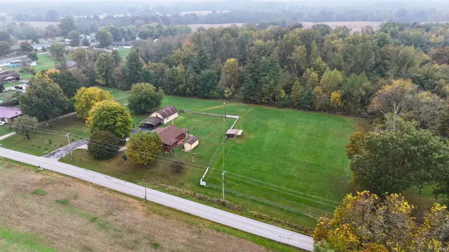 566 E Cutshall Road, Austin, IN 47102 - #3