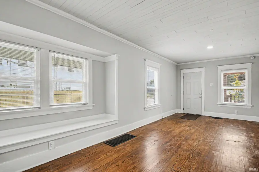 911 S Logan Street, South Bend, IN 46615 - #3