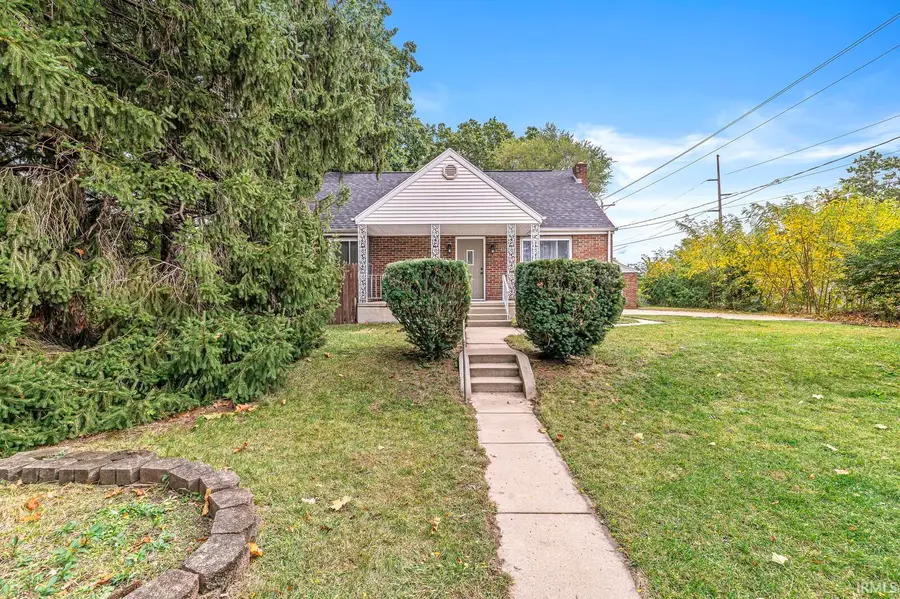 436 S 32nd Street, South Bend, IN 46615 - #2