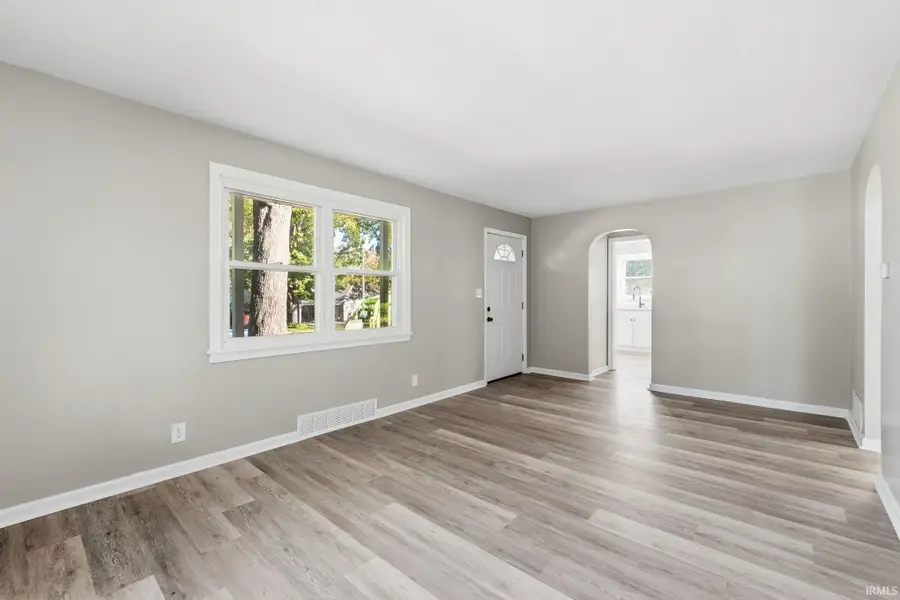 1304 Curdes Avenue, Fort Wayne, IN 46805 - #3