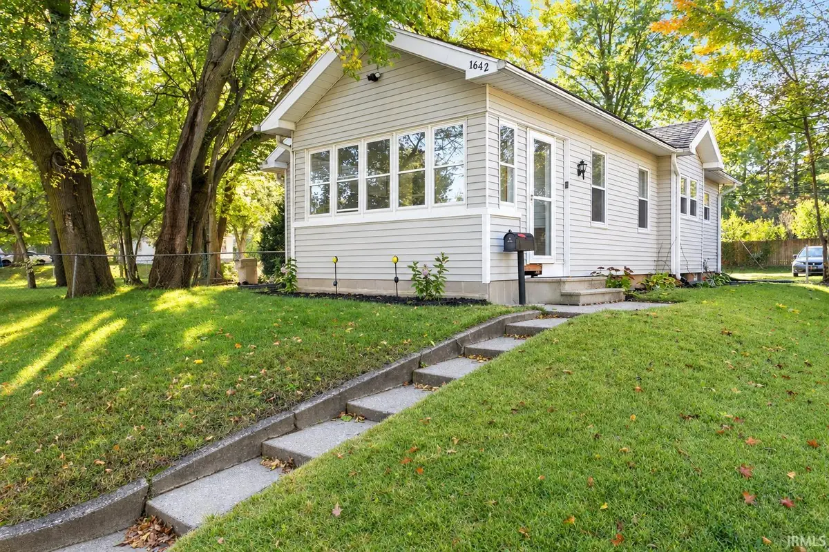 1642 E Donald Street, South Bend, IN 46613 - #1