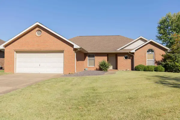 2920 Meadowgate Court, Evansville, IN 47711