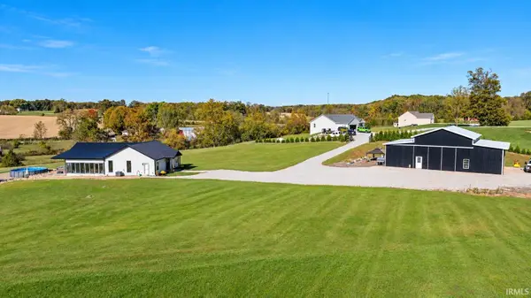 111 Creek Side Drive, Heltonville, IN 47436
