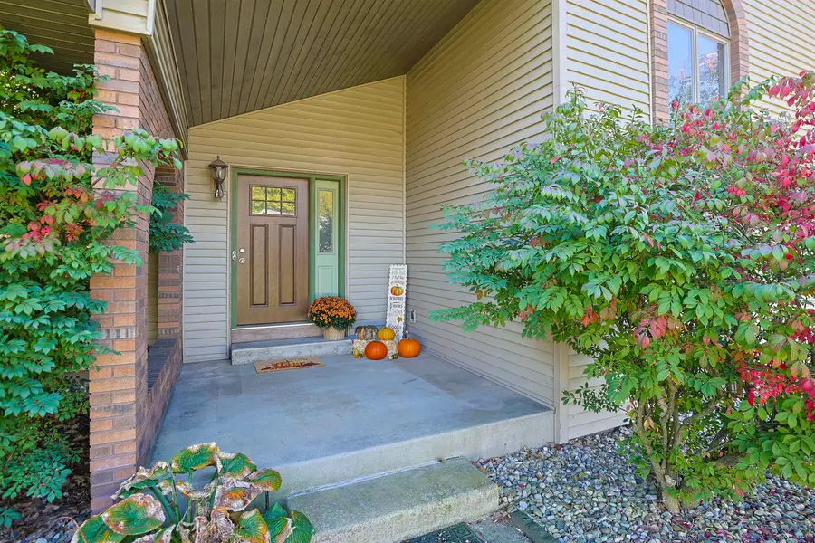 11044 E River Oaks Lane, Osceola, IN 46561 - #2