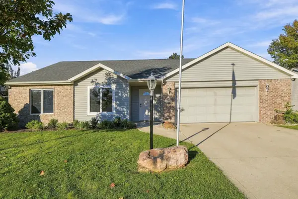 672 Puttman Place Place, Roanoke, IN 46783