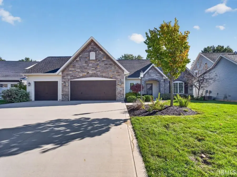 10364 Cottage Park Cove, Fort Wayne, IN 46835 - #2