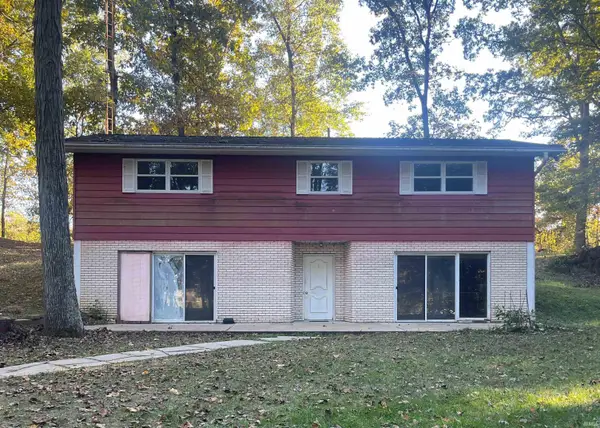 1090 W Old Highway 60, Mitchell, IN 47446