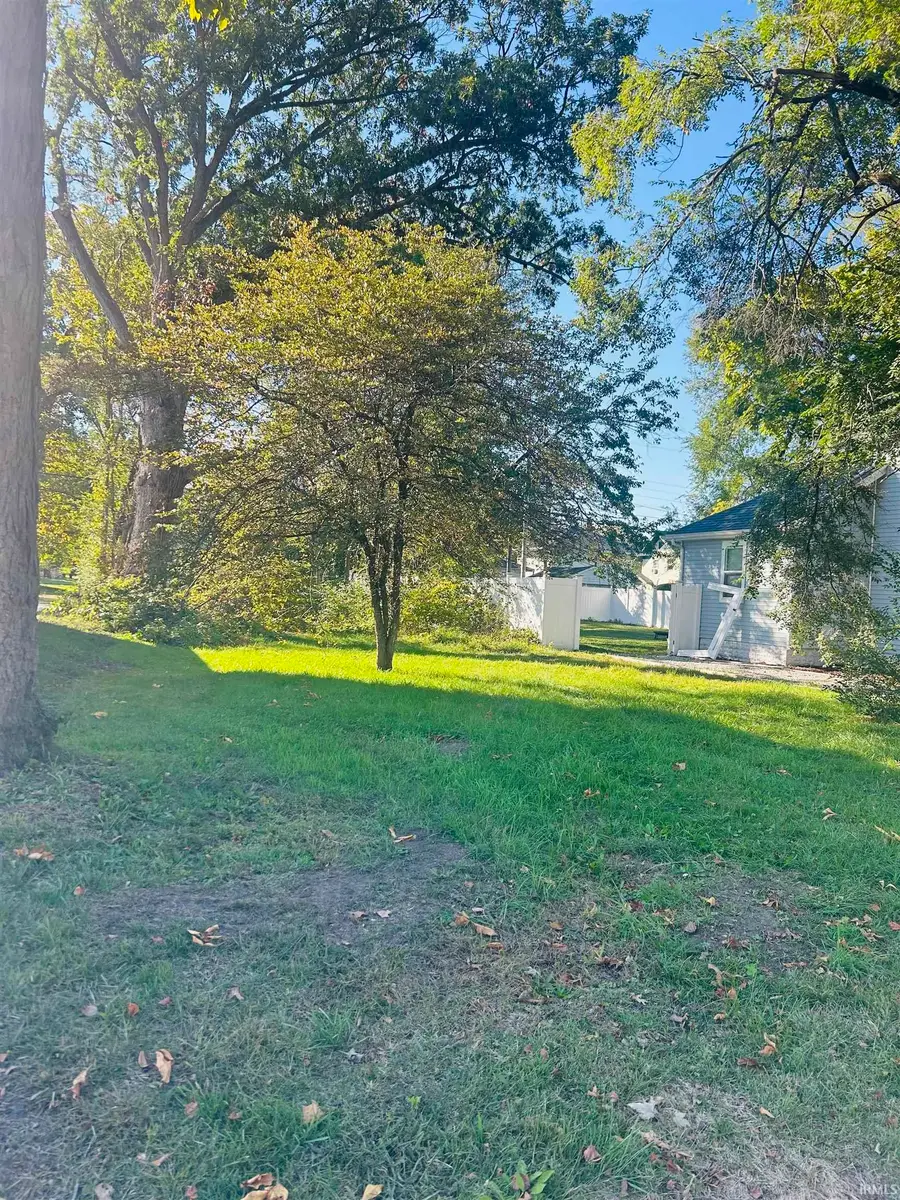 817 Cleveland Avenue, South Bend, IN 46628 - #3